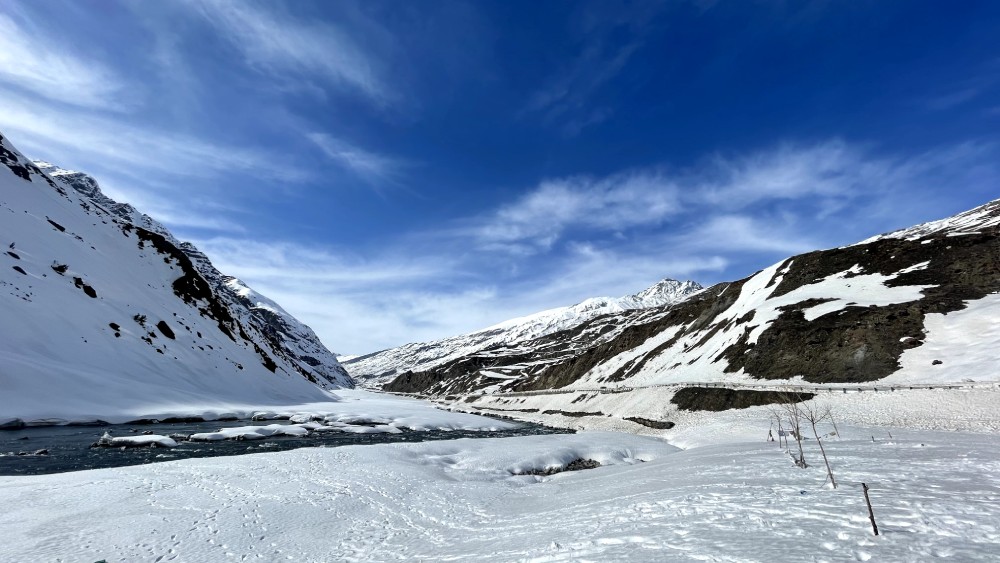 Best Places to Experience Snowfall in India